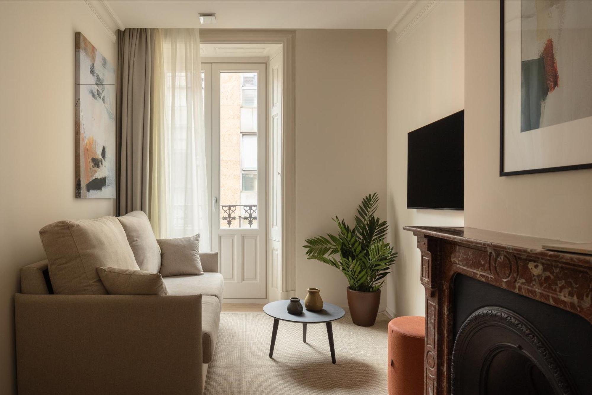 Libere Bilbao Ledesma Apartment Luaran gambar