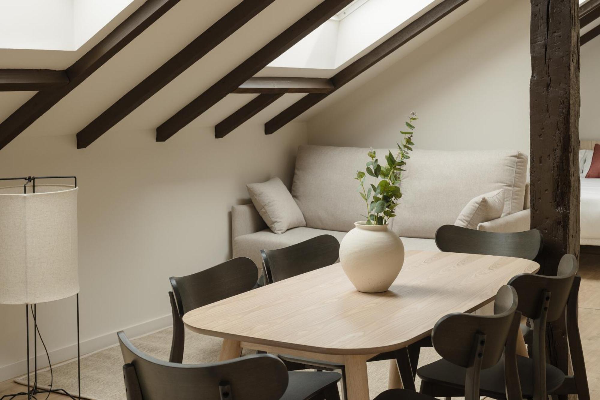 Libere Bilbao Ledesma Apartment Luaran gambar