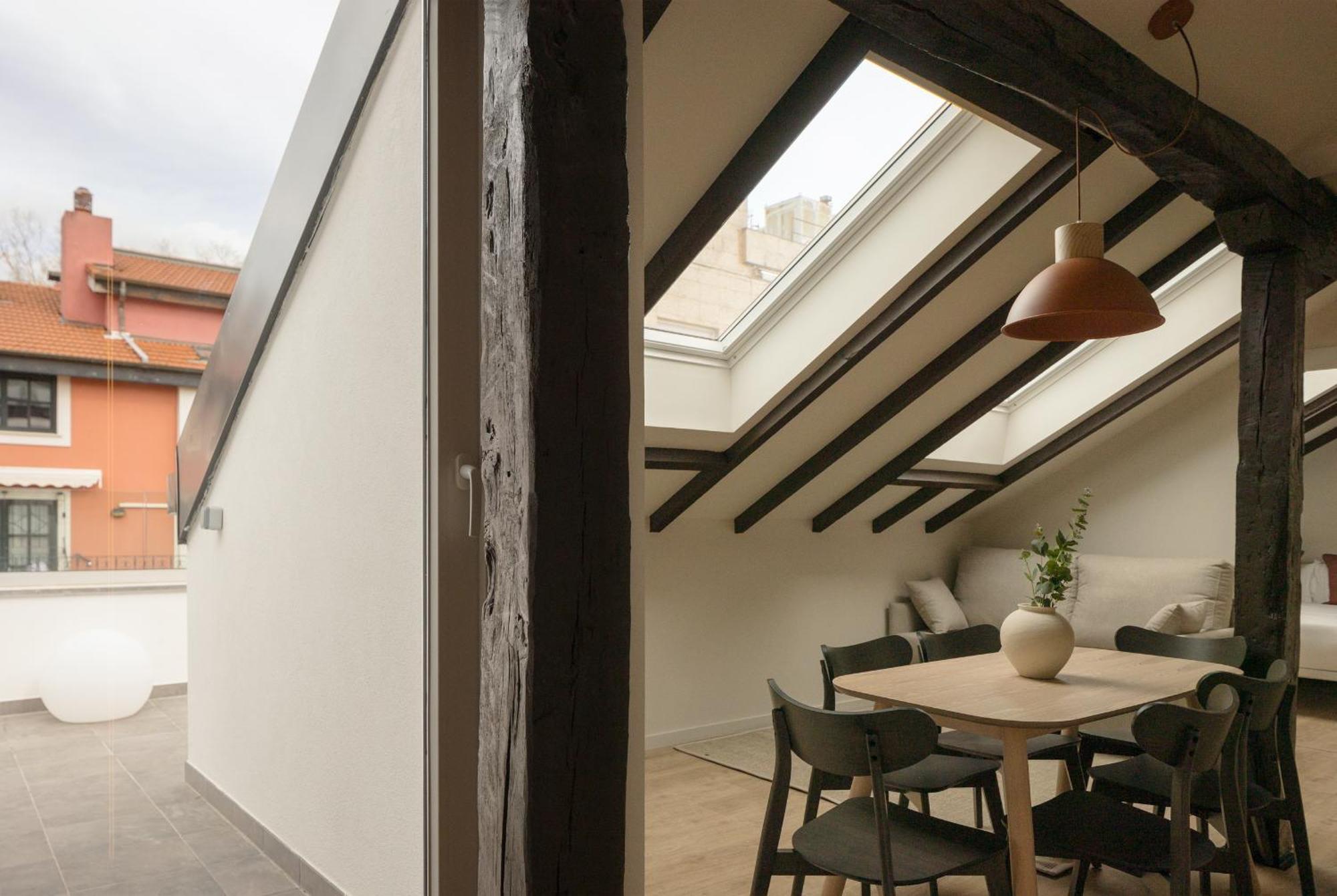 Libere Bilbao Ledesma Apartment Luaran gambar