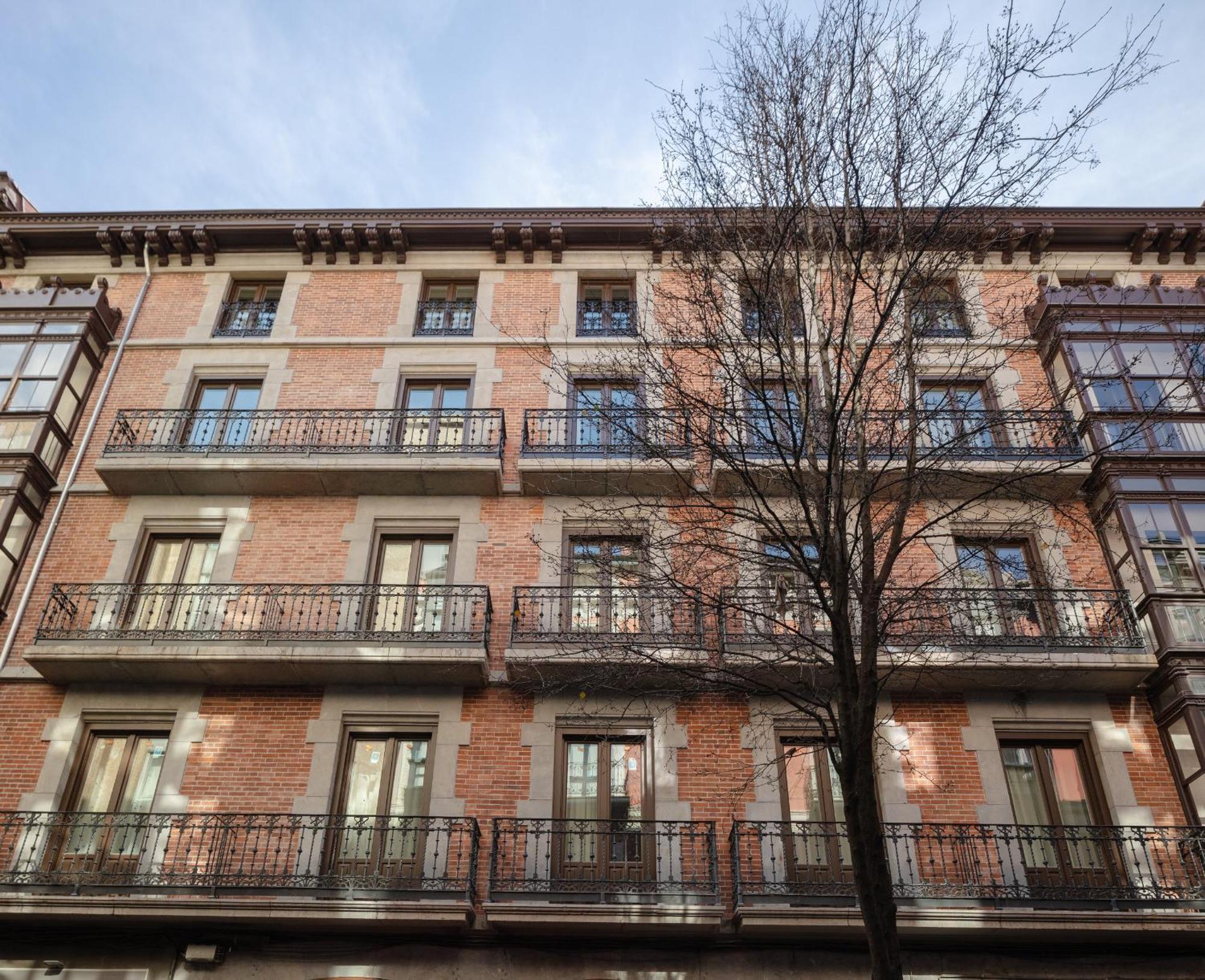 Libere Bilbao Ledesma Apartment Luaran gambar